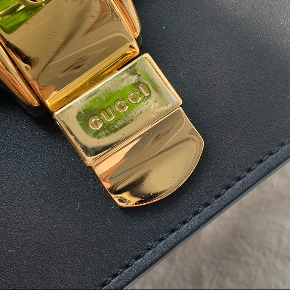 [SOLD] GUCCI Sylvie mini - Picture 4 of 4
